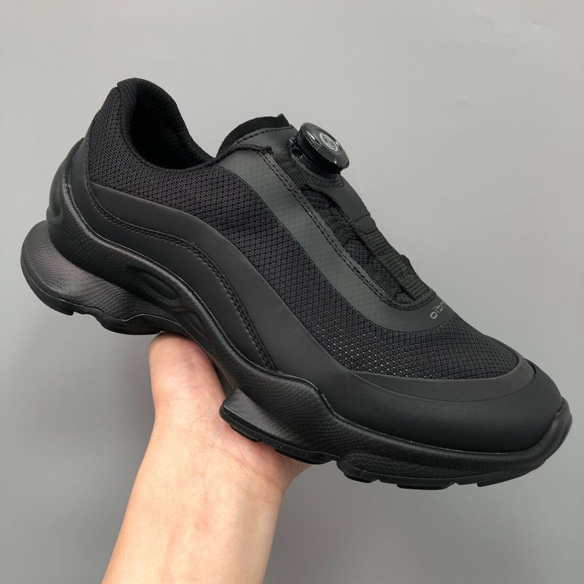 2026 New Men's Shoes: Spring Breathable Lightweight Mesh Sports Fashion Casual With Buttons, Comfortable And Versatile_vogvips.com