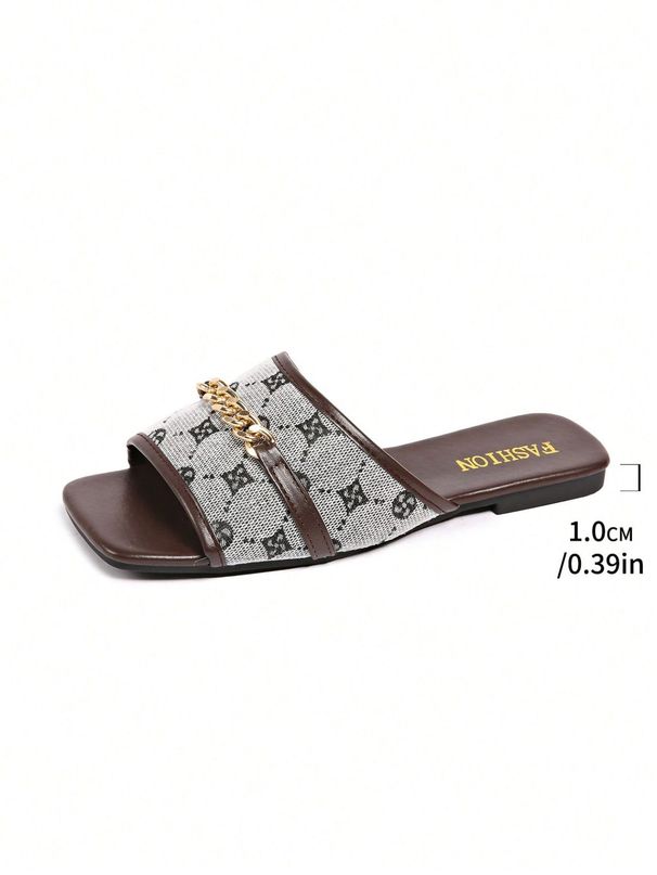 Designer New Arrival Womens Slippers 2026 Spring Summer Hit Fashion High End Metal Buckle Flat Sandals Lightweight And_vogvips.com