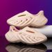 Spring new men's sports hole shoes outdoor beach shoes_vogvips.com