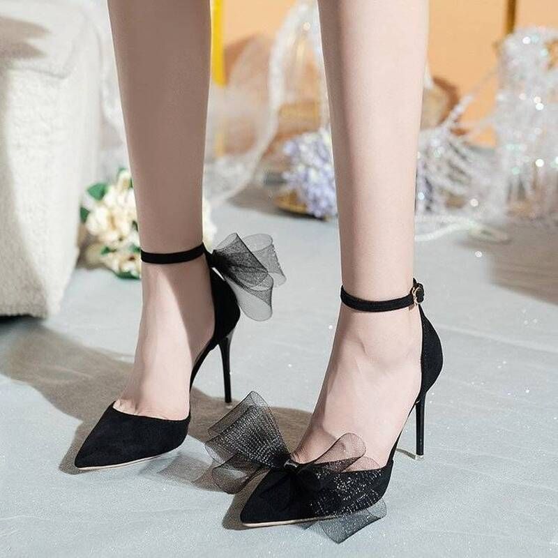 Size 35-45, 44 Large Size Women's Shoes, 41 Black Bowknot Stiletto High Heels, 42 Fairy Style One-strap Sandals, 43_vogvips.com