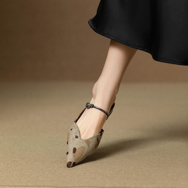 2025 Summer New Pointed Toe Flat Sandals For Women Fashionable Light Luxury Leopard Print Sexy One-Strap Closed-Toe_vogvips.com