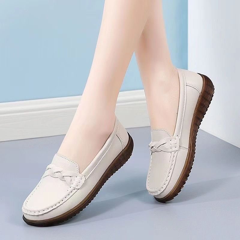 Leather Beanie Shoes Women's Season Shallow Mouth Flat Bottom Non-slip Soft Sole Mother Casual Nurse Leather Shoes_vogvips.com