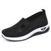 Women's Cross-Border Plus Size Soft Sole Comfortable Slip-On Mom Mesh Breathable Old Beijing Cloth Shoes_vogvips.com