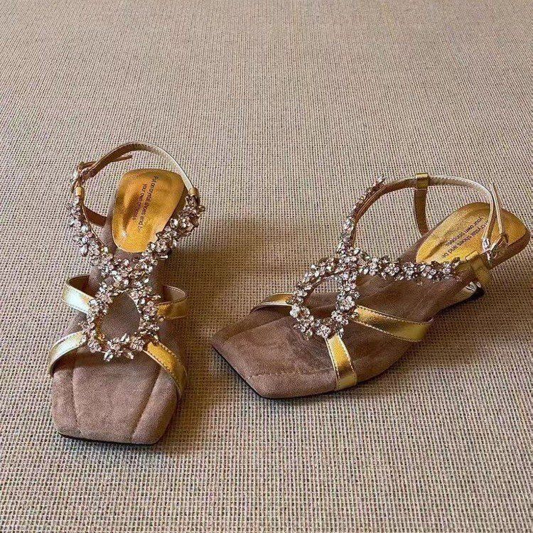 Lambkin Verion! Women' With Tunning Rhinetone Quare Open Toe, Cro Back Trap, And Unique Wedge Heel Roman_vogvips.com