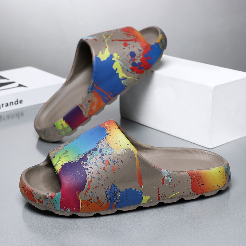 Slippers 2025 New Summer Style Casual Home Non-Slip Sports Men's Outer Wear Beach Sandals_vogvips.com