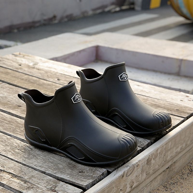 Voyage Voyage Cross-Border Short Tube Rain Boots Men 2025 New Kitchen Work Rubber Wear-Resistant Waterproof Non-Slip Lightweight Water_vogvips.com