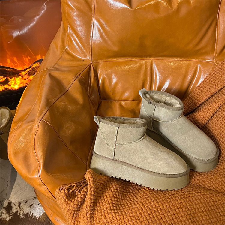 Leather Sole Height Increasing Snow Boots Women, Simple Style, Short Tube With Thick Fleece For Warmth, Same Style As_vogvips.com
