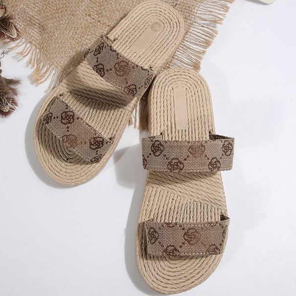 Vintage Large Size Woven Sandals Women Round Head Casual Slip-on Sandals_vogvips.com