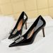 272-K72 Banquet Slim Heel Shallow Mouth Pointed Patent Leather Metal Water Diamond Buckle Single High Heel Women'_vogvips.com
