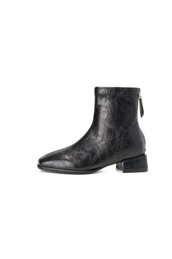 Extra Wide And Thick Low Martin 2024 Autumn Winter New Square Toe Chunky Heel Versatile Hand-Scrubbed Pattern Large Size_vogvips.com