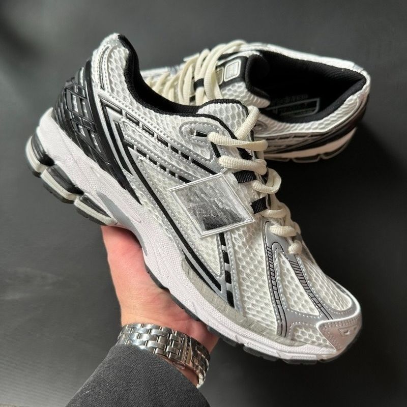 Windproof Casual Four-season Daily Sports Cushioned Shoes Running Shoes - Simple Fashionable Comfortable_vogvips.com