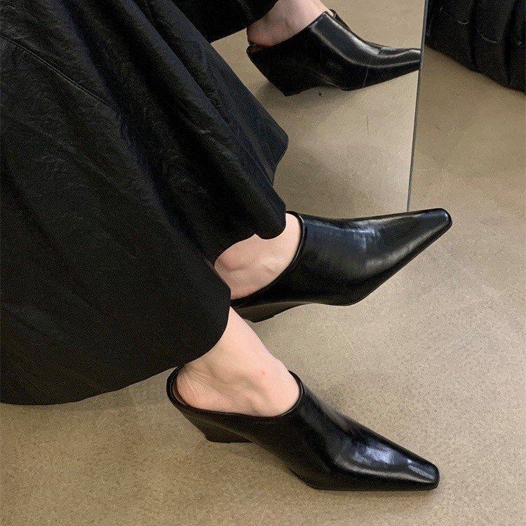European And American Style Wedge Heel Closed-toe Women, 2025 Spring/summer Collection, Small Square Toe Slip-on_vogvips.com