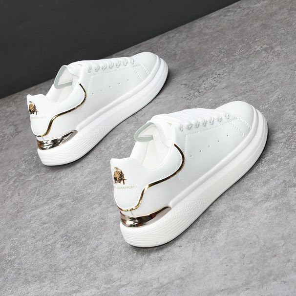 Autumn 2025 Korean Style Thick Soled White Sneakers for Men Versatile Breathable Low Top Casual Shoes Trendy Couple Footwear_vogvips.com
