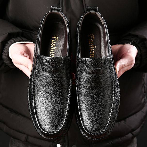 2022 New Cross-Border First Layer Cowhide Slip-On Leather Soft Surface Non-Slip Men's Shoes_vogvips.com