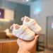 2026 Spring New Korean Style Girls' Fashionable Versatile Cute Soft Sole Non-Slip Velcro Low-Top Sneakers_vogvips.com
