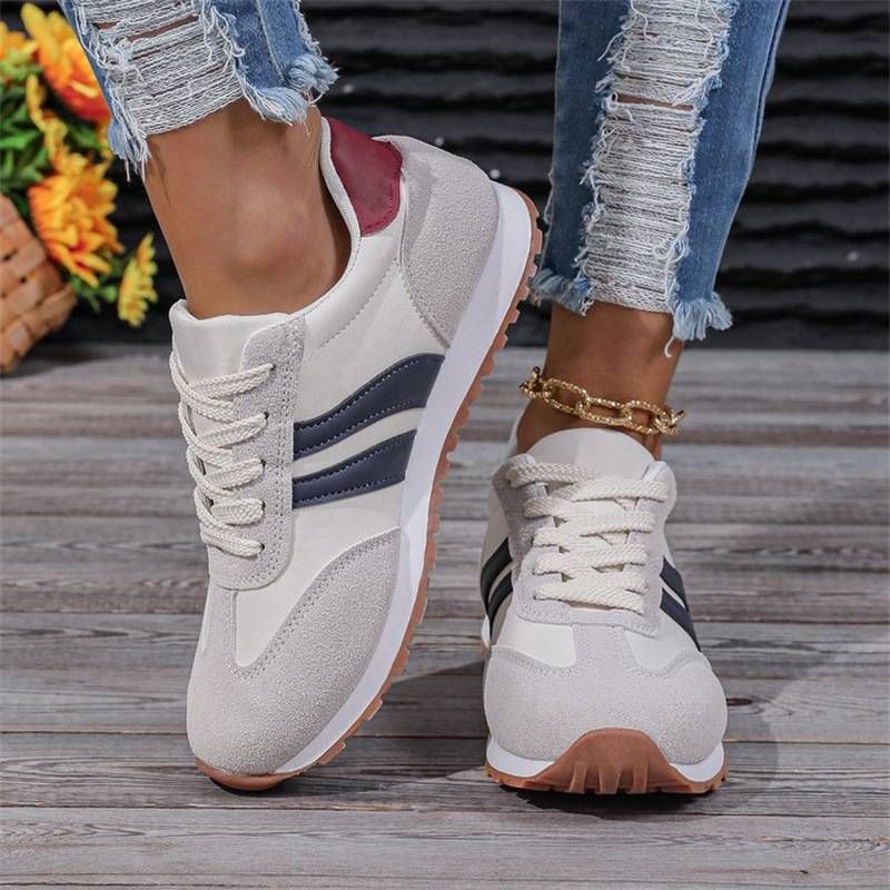 Large-size Cloth Match Color Breathable Casual Shoes Women Fashion Travel Running Light Sports Shoes_vogvips.com