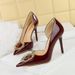 638-K33 Style High Heels With Thin Heels, Shallow Mouth, Pointed Toe, Patent Leather, Side Hollow Metal Circular_vogvips.com