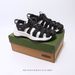 Slip On Casual Shoes For Men And Women_vogvips.com
