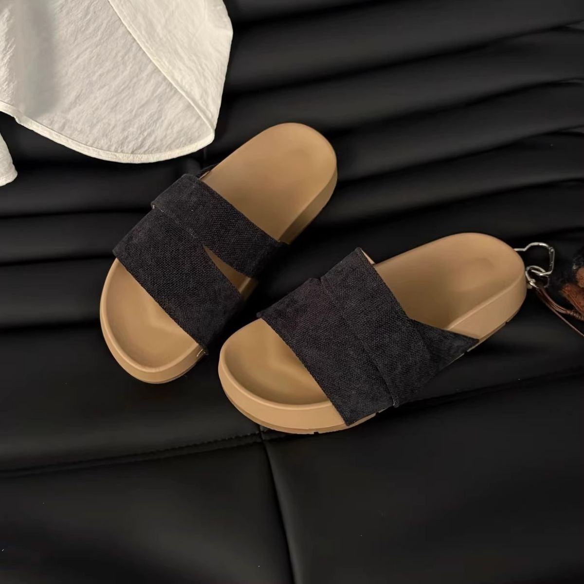 Women's Summer Platform Sandals Slip on Beach Shoes Soft Sole Comfortable Strappy Casual Design New 2026 Style_vogvips.com