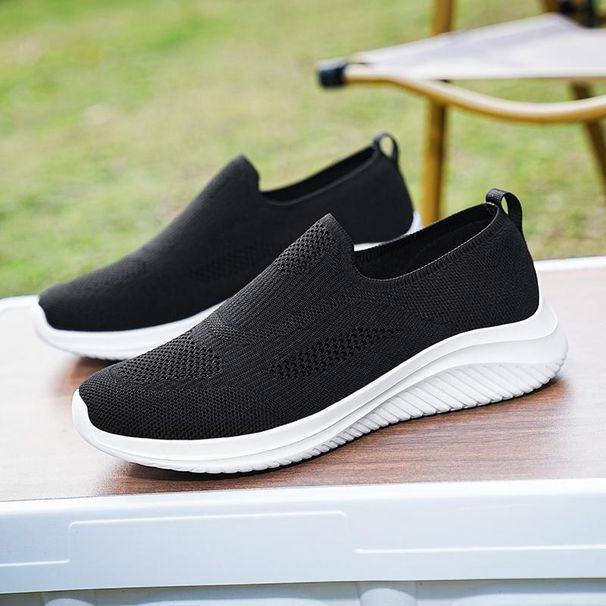 Fashion 2024 Spring Men Shoes Slip On Casual Shoes Lightweight Comfortable Breathable Couple Walking Sneakers Feminino Zapatos Hombre_vogvips.com