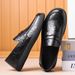 Men's With Hand Grip Pattern, Men's 2025 Autumn New Item, Soft Sole, One Foot Kick, Bean Shoes, Breathable Casual_vogvips.com