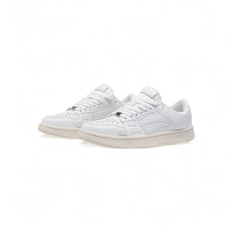 Green & White Paneled Sneakers: A Bold Choice For Fashion-Forward Casual Wear"_vogvips.com