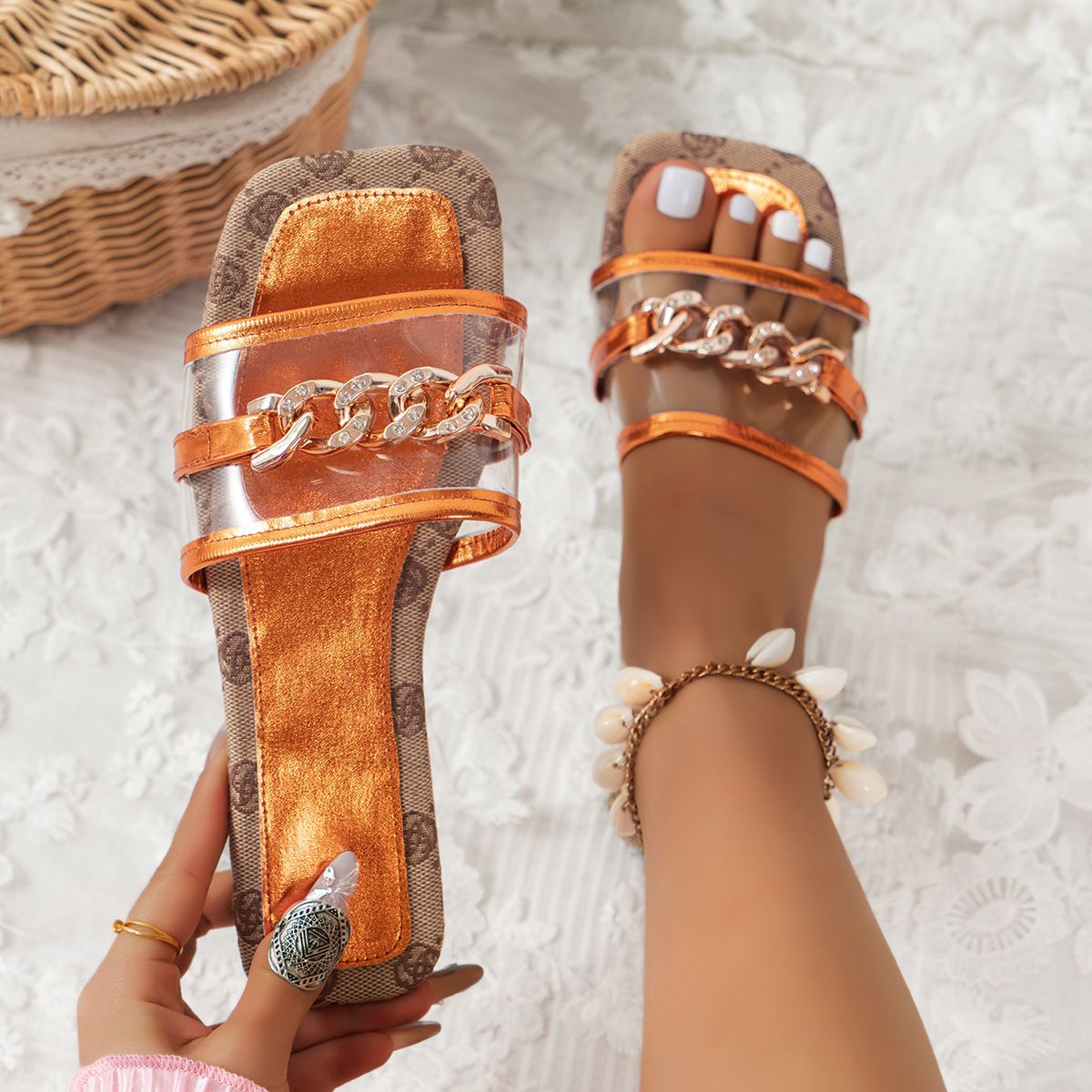 Rhinestone Chain Transparent Line With Slippers_vogvips.com