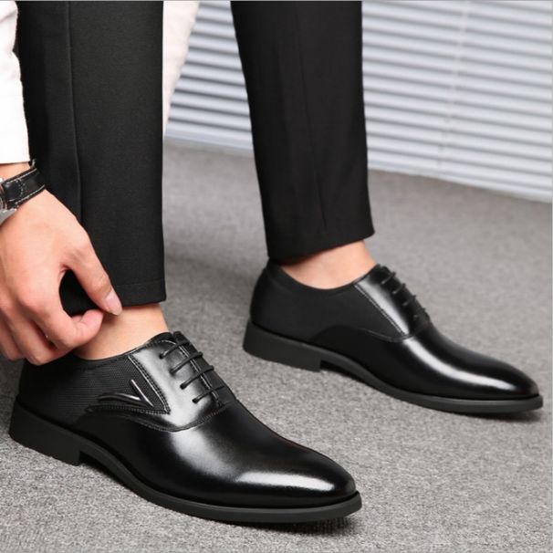 2025 New Casual Versatile European And American Fashion Large Size Business Formal Men's Leather Shoes British Style_vogvips.com
