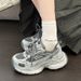 2025 Autumn New Versatile Internet Celebrity Hot Thick-Soled Retro Casual Sneakers For Women_vogvips.com
