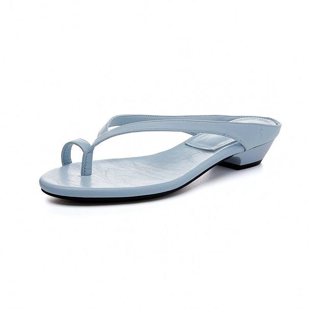 MingLiu New Flip Flops For Summer 2025, Versatile And Casual, Stylish For Outdoor Wear, Semi Slippers With A High-end Feel, Women's Flip Flops_vogvips.com