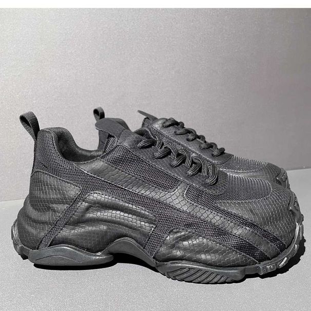 Ultra Lightweight Soft Soled Outdoor Hiking And Travel Mountaineering Genuine Versatile High Street Comfortable Running_vogvips.com
