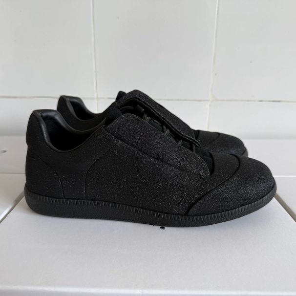 New In Stock, Popular Model 25, Color-blocked Low-cut German Training Shoes, Unisex, Versatile High-top Martin Boots_vogvips.com