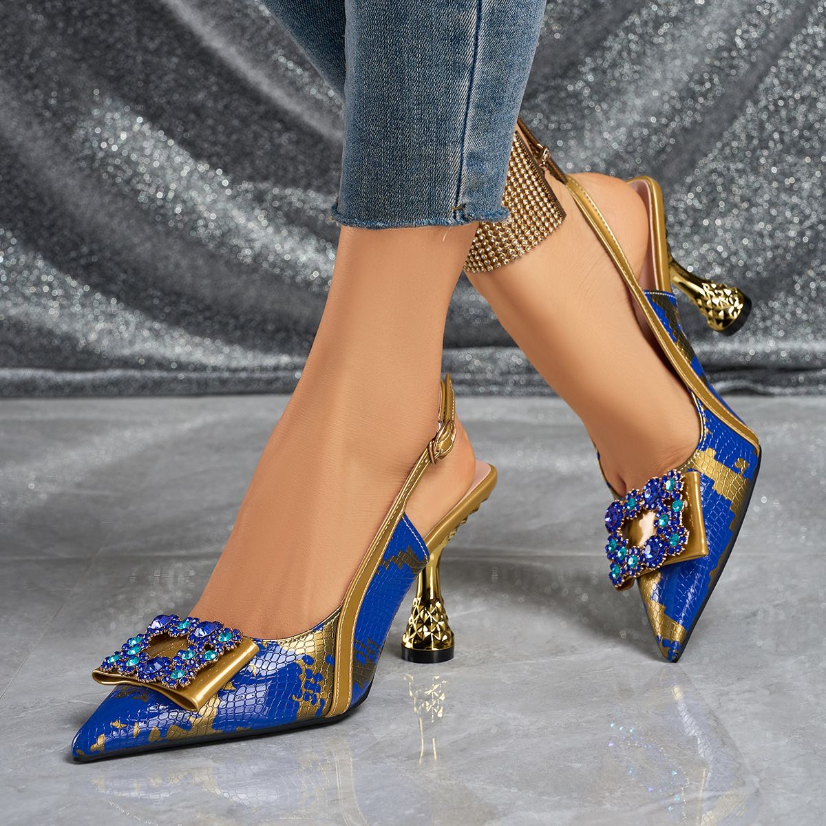 cross-border Exclusive Foreign Trade Blue Satin Pleated Square Buckle Pointed Toe Stiletto High-heeled_vogvips.com