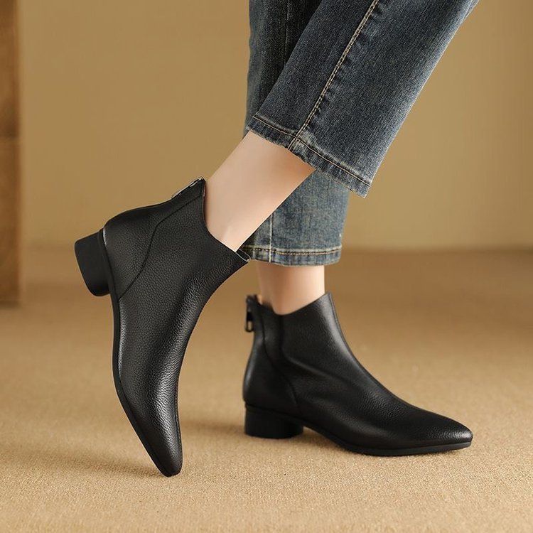 2025 New Autumn Winter Bare Pointed Toe Low Chunky Heel Single Soft Leather French Style Fleece-Lined Short Cotton Boots_vogvips.com