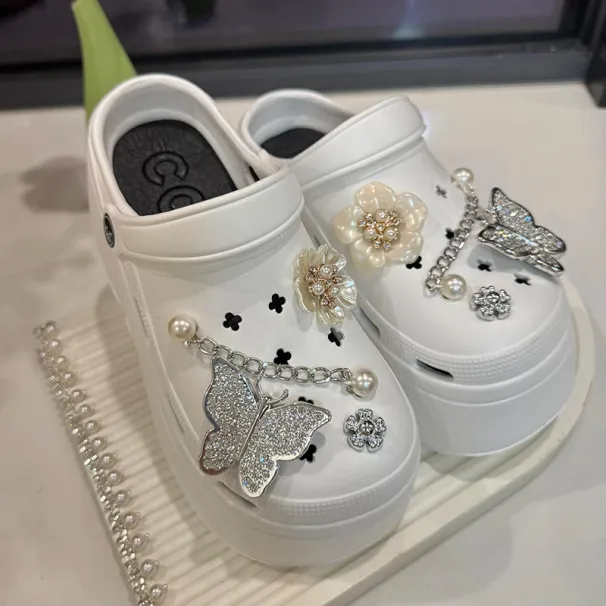 Crystal Butterfly Diy Clogs Sandals Women Summer Chian Chunky Platform Sandals Woman Comfortable Wedge Heels Garden_vogvips.com