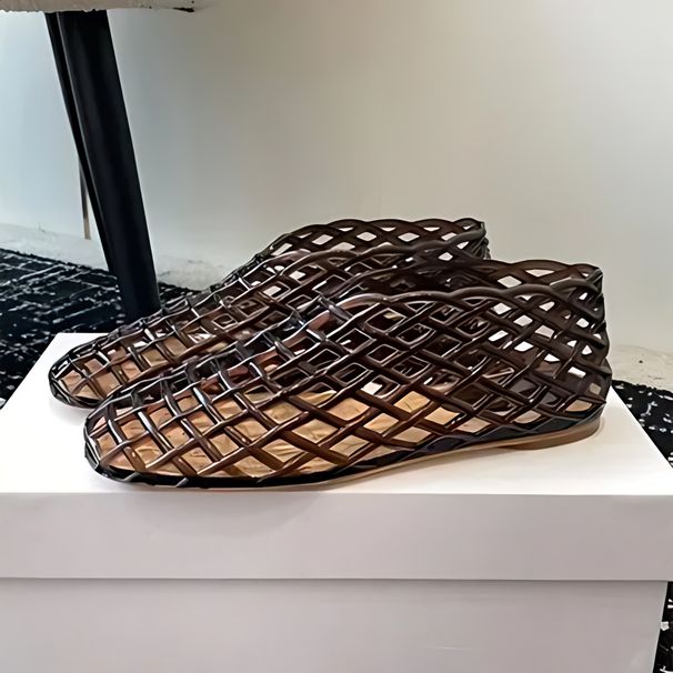 New Korean Version Of Spring Autumn Baotou Niche Design Sandals, Flat Bottom Hollow Shoes, Comfortable And Breathable_vogvips.com