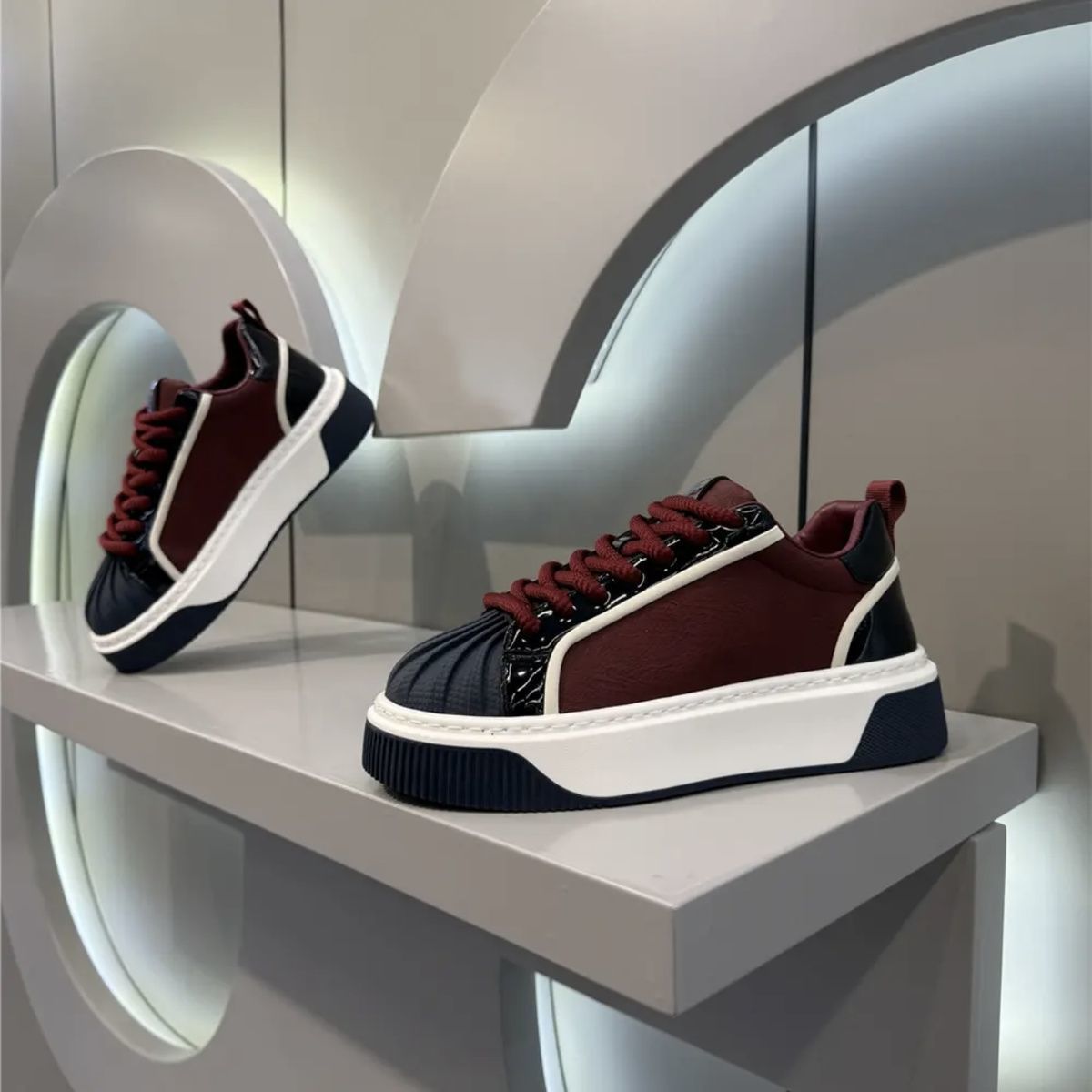 Men's 2025 Kwai Same Spring Flat Lace Up Leather Plate Fashion Soft Soled Versatile Casual Men's Shoes_vogvips.com