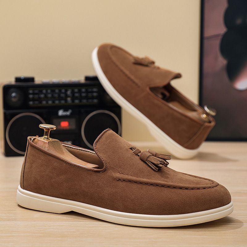 SHLIANG Plus Size Men's Shoes Retro British Style Slip-On Loafers Casual Soft Bottom Lazy Man's Shoes Breathable Round Toe Non-Leather Y0664_vogvips.com
