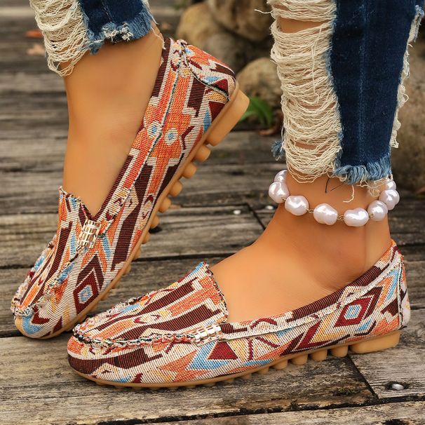 2024 Spring Summer New Casual Flat Loafers Round Toe Shallow Mouth Flats Large Size Export European And American Women's_vogvips.com