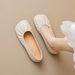 Weiwei Lady 993-6 Square-Toed Flat Slip-On Retro Granny Soft Sole Shallow Commuting Women's Shoes_vogvips.com