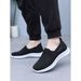 Euro Step Men's 2025 New Summer Breathable Casual Sports Old Beijing Cloth Thin Mesh Soft Sole Non-Slip Dad Shoes_vogvips.com