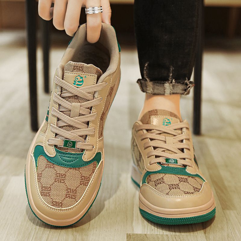 Men's Retro Skate Shoes Casual Soft Sole Sneakers Vintage Style Low-Top Lace-Up Breathable Unisex Shoes For Daily Wear_vogvips.com