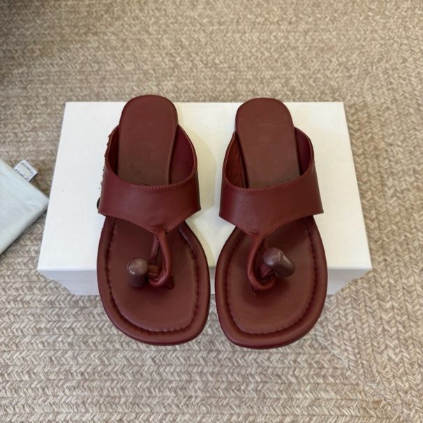Summer 2026 Women's Genuine Leather Flip Flops Flat Sandals Fashionable Versatile Soft Sole Comfortable Outdoor Beach Slippers Red Black_vogvips.com