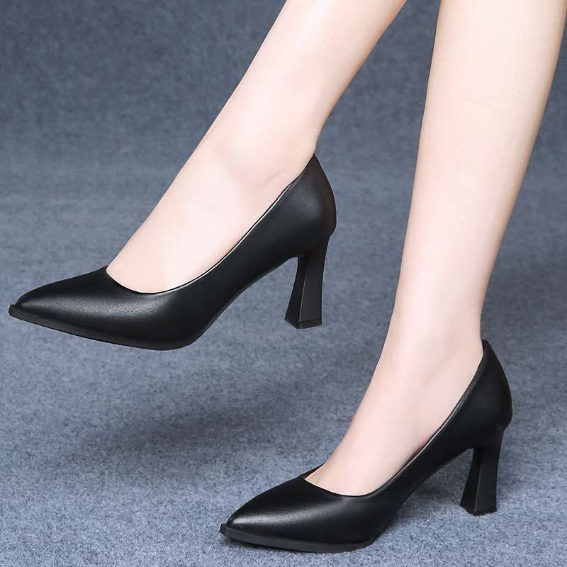 New Soft Non-Slip Single Work Women's Black Etiquette Professional Interview High Heels Mid-Heel Office Leather Shoes_vogvips.com