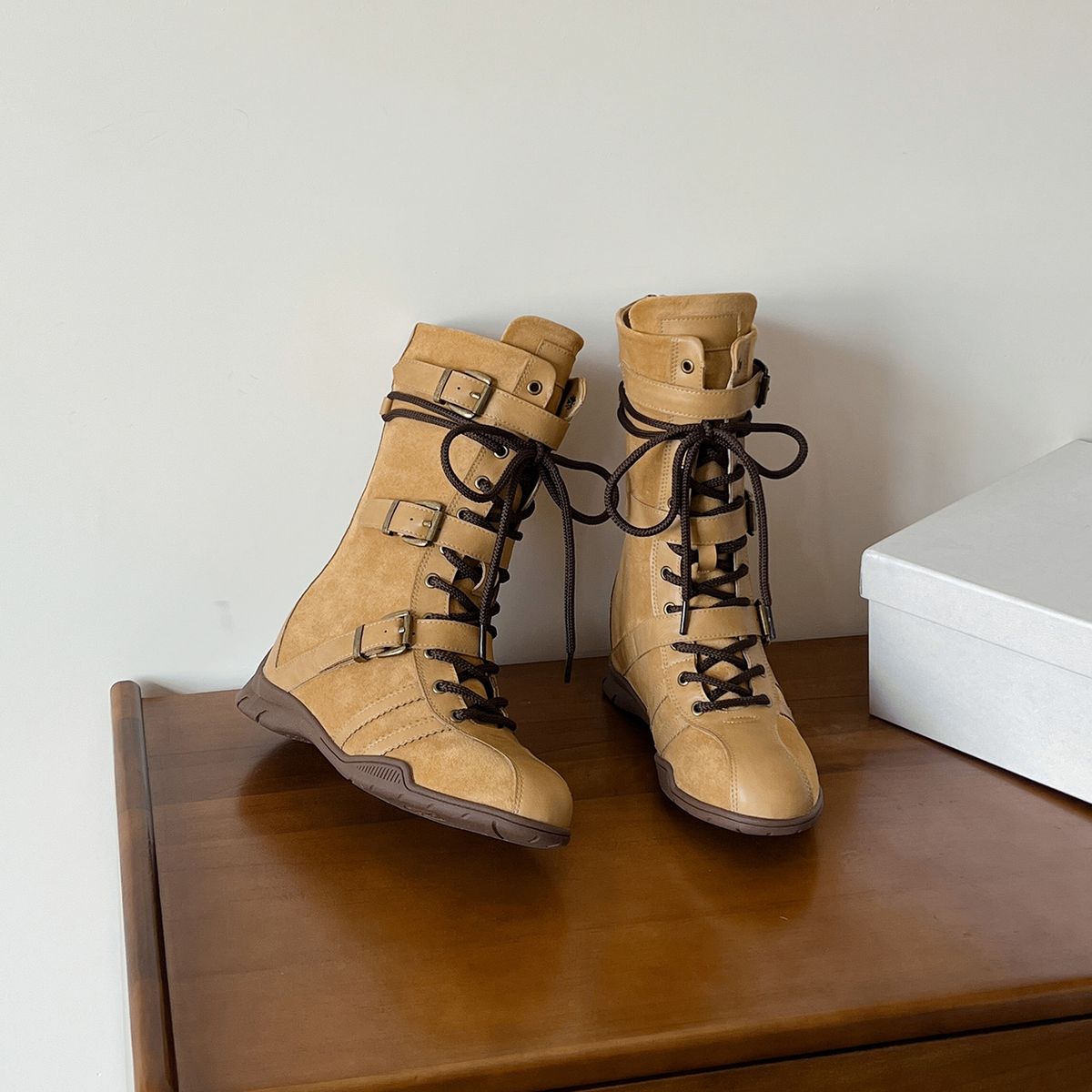Women Boxing Boots Cowhide Version~5Cm Height-Increasing Thick-Soled Boxing For Women Upgraded Version Duck Hunting Belt Buckle Design_vogvips.com