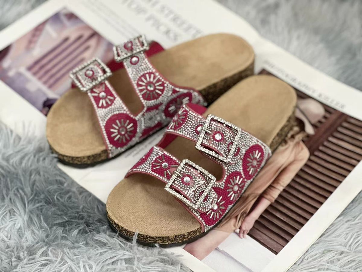 Women's Shoes Large Size Summer Women's Slippers Fashionable Diamond Buckle Cork Slippers_vogvips.com