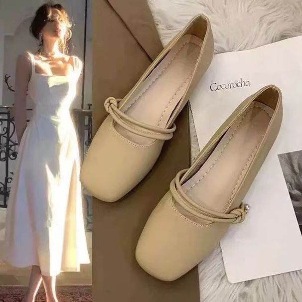 Shallow Mouth Flat-soled Single Shoes Women's Quarter Square Head Low Heel Evening Breeze Gentle Lady Mary Jane Shoes_vogvips.com