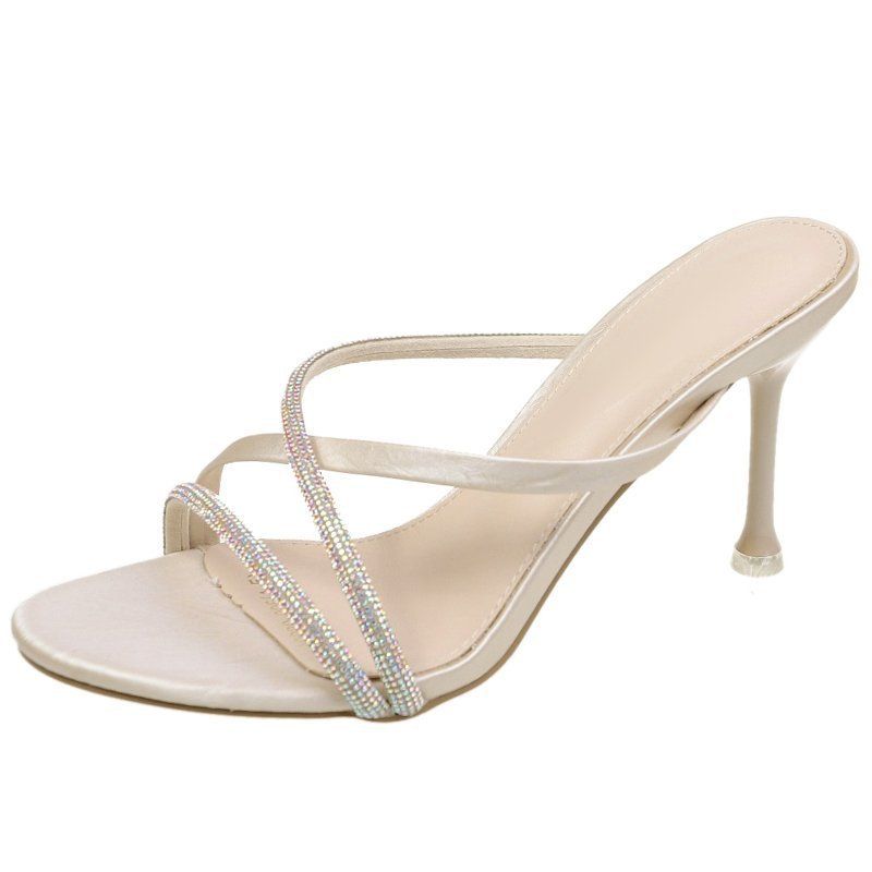 2026 New Style High Mid Heel Shoes Round Toe European And American Slippers One-Line Rhinestone Sandals For Women Summer_vogvips.com