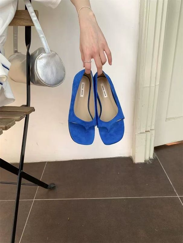 Design Sense Niche Hidden Toe Post 2025 Summer New Vacation Travel Closed Heel Roman Sandals For Women_vogvips.com