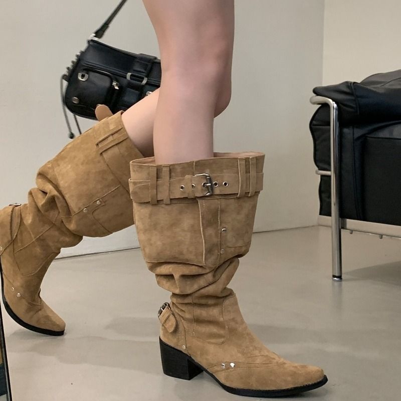 Wide-Shaft Suede Long Riding 2026, Vintage Wide-Shaft Chunky Heel Pointed Toe Buckle Ruched Stacked Boots For Women_vogvips.com